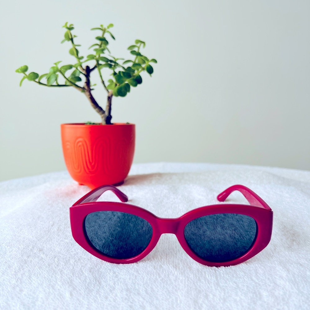 Men’s / Unisex Sunglasses UK Red and Amber Sunglasses Duo - Picture 11 of 12